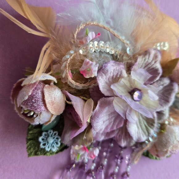 Velvet Flower Hair Clip | 1920s-style Flapper Girl | Romantic Hair Accessory - Picture 4 of 8